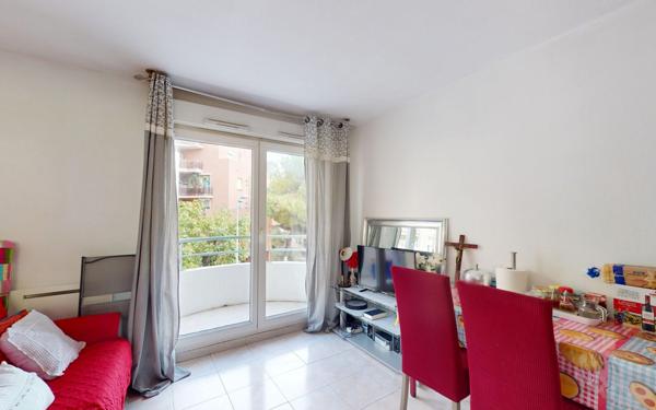 Appartement à vendre    1 pièce • 19,02 m2 Nice