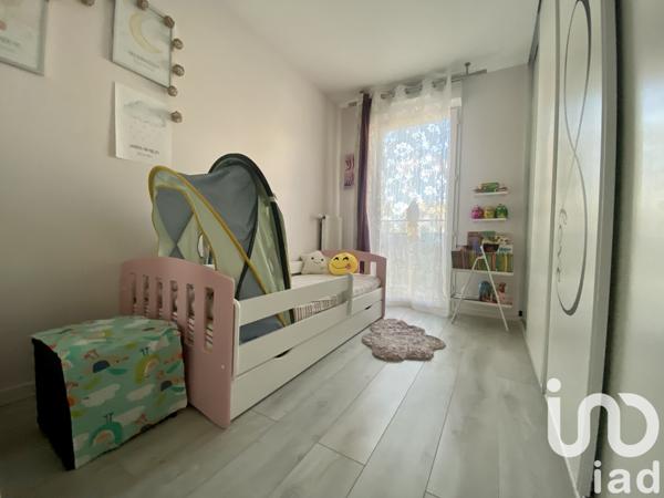 Appartement à vendre 4 pièces 79 m² Stains