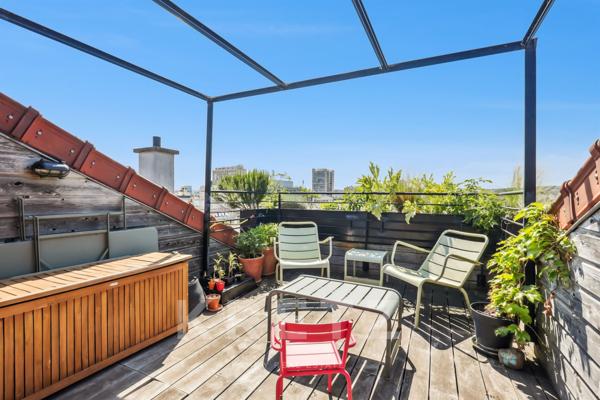 Appartement en dernier étage avec terrasse