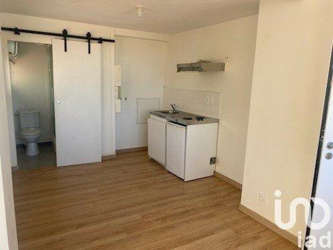 Studio 2 pièces de 17 m² à Pessac (33600)