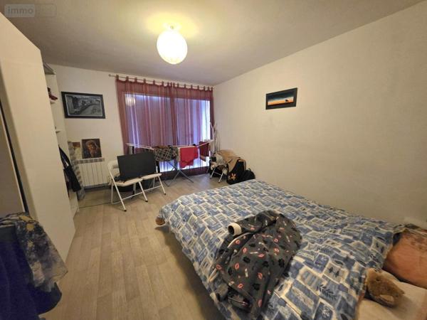 Appartement à vendre à Vierzon dans le Cher (18100), ref : 18058-76