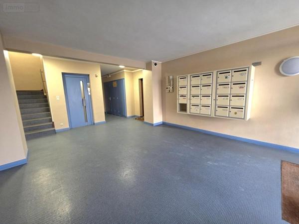 Appartement à vendre à Vierzon dans le Cher (18100), ref : 18058-76