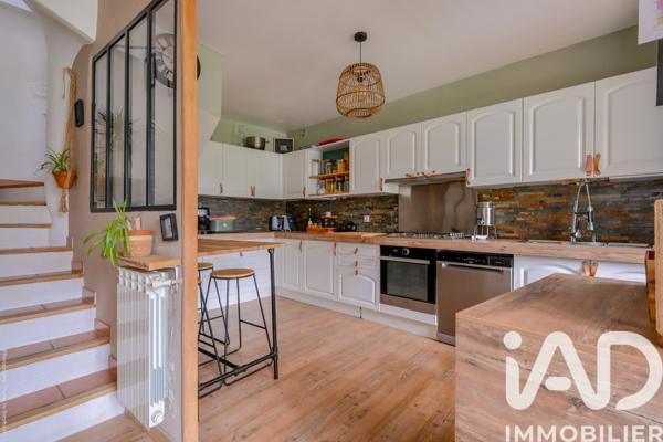 Maison à vendre 6 pièces 228 m² La Bouilladisse