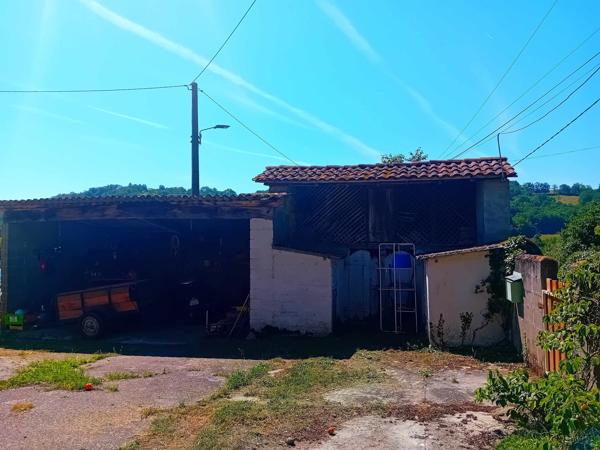 Commingeoise avec hangar agricole