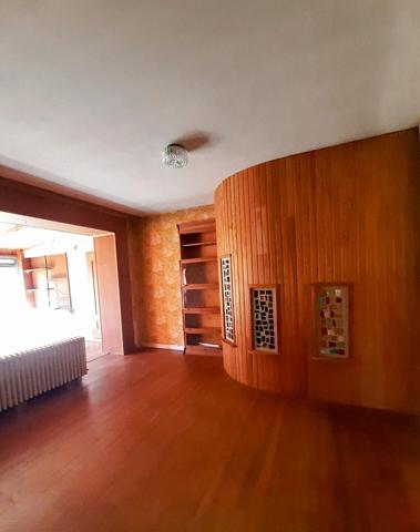 Maison de 198 m² , 9 pièces, terrain de plus de 13 ares