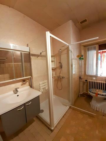 Maison de 198 m² , 9 pièces, terrain de plus de 13 ares