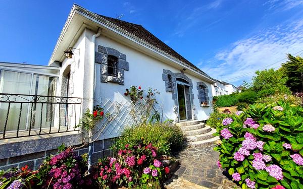 Vente maison Pontivy : 199 500 € - AJP Immobilier Pontivy