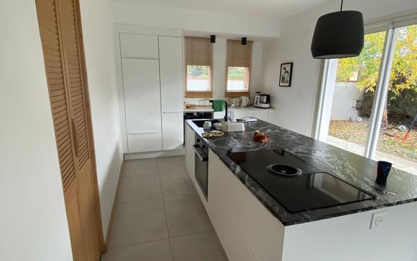 Maison à vendre    5 pièces • 180 m2 Toulouse