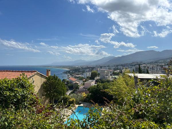 A vendre - Terrain constructible - Bastia