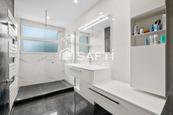 Appartement 3 pièces 9 min RER ascenseur balcon