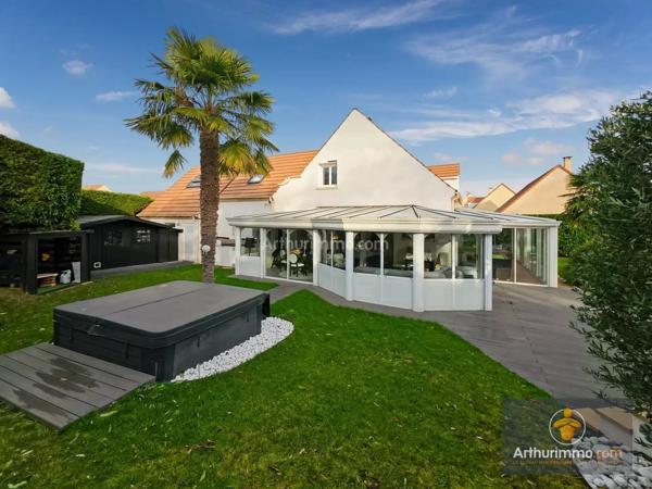 Vente                                                      Maison
                        
                     8 pièces                      178 m2                     à Bondoufle