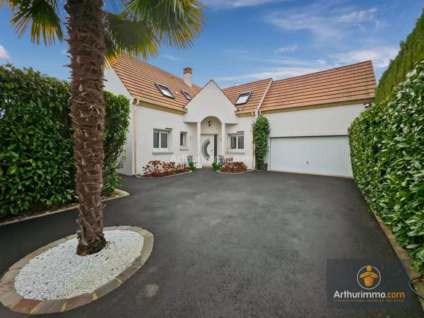 Vente                                                      Maison
                        
                     8 pièces                      178 m2                     à Bondoufle