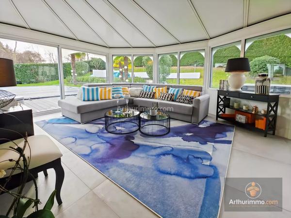 Vente                                                      Maison
                        
                     8 pièces                      178 m2                     à Bondoufle