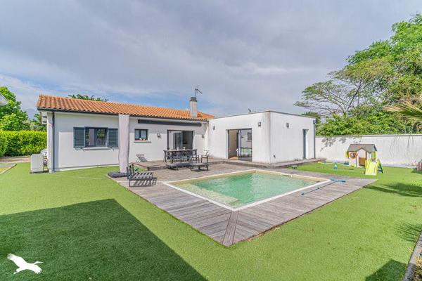Maison à vendre 488 800 € Villenave-d'Ornon 5 p 156 m² DPE B