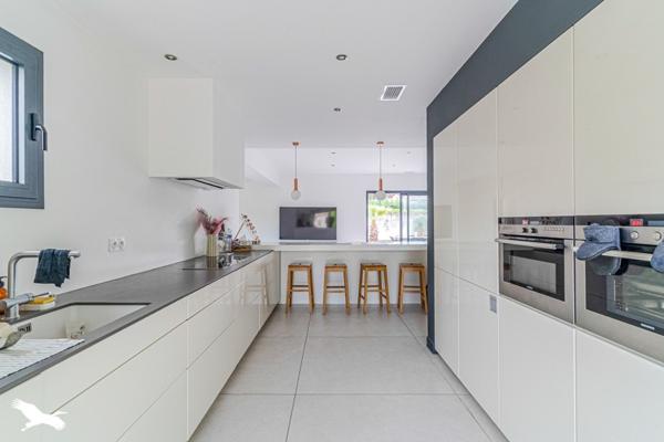 Maison à vendre 488 800 € Villenave-d'Ornon 5 p 156 m² DPE B