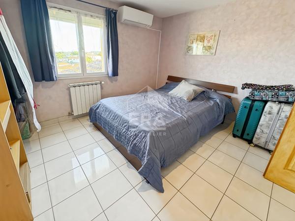 Les Pennes Mirabeau - Maison T4 de 129m2 environ sur parcelle de 1065m2 avec garage