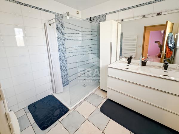 Les Pennes Mirabeau - Maison T4 de 129m2 environ sur parcelle de 1065m2 avec garage