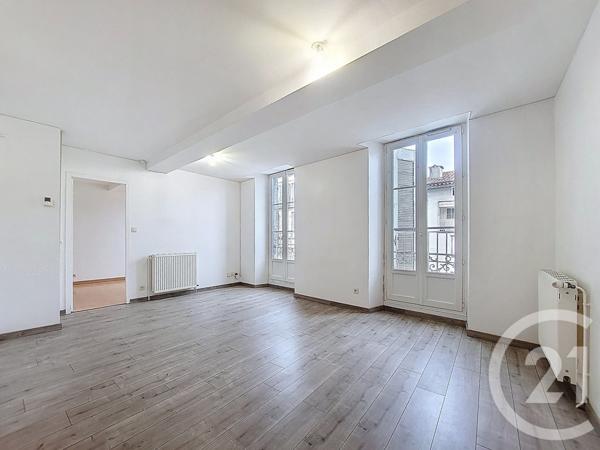 Appartement T2 à vendre  2 pièces - 41 m2 ST GIRONS - 09