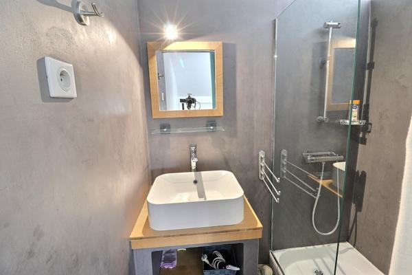 A VENDRE AVIGNON Appartement Avignon 4 pièce(s) 70 m²