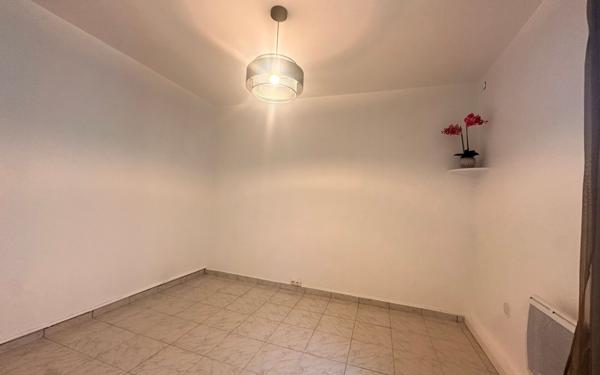 Appartement à louer    2 pièces • 24,20 m2 Drancy