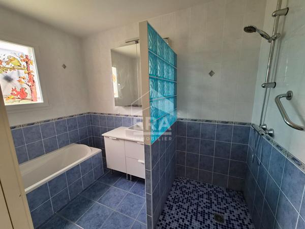 Maison individuelle 4 pièces à vendre à Montpon-Ménestérol.