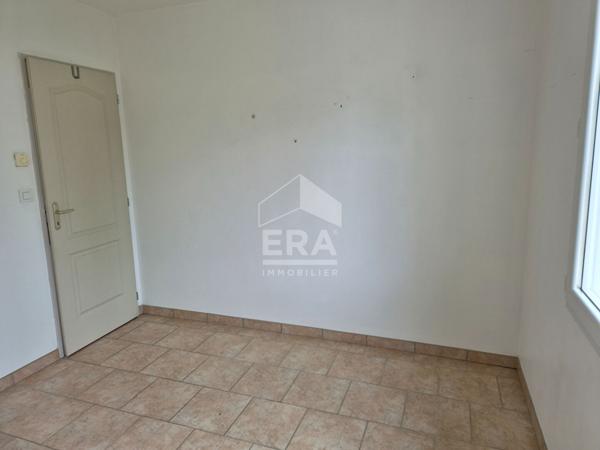 Maison individuelle 4 pièces à vendre à Montpon-Ménestérol.