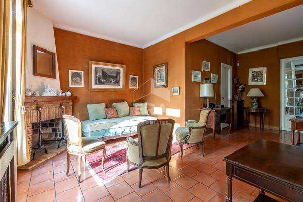 Maison Villiers Sur Marne 11 pièces 242 m2