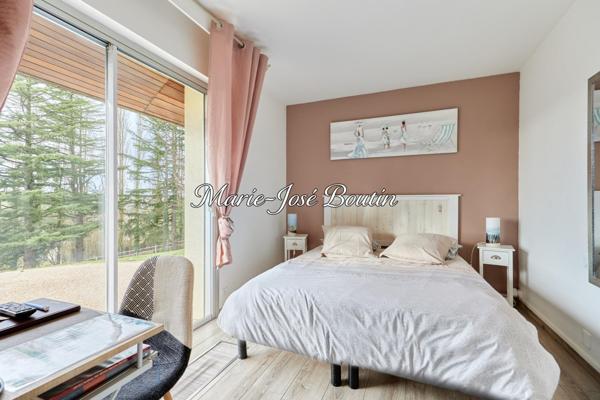 Maison à VIMOUTIERS, 61120 - 7 pièces 215m²