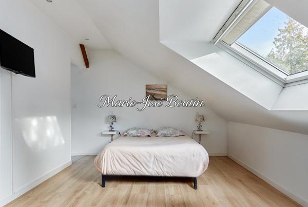 Maison à VIMOUTIERS, 61120 - 7 pièces 215m²