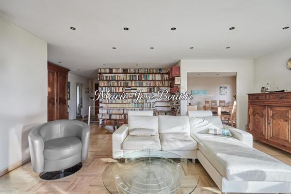 Maison à VIMOUTIERS, 61120 - 7 pièces 215m²