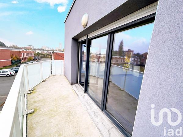 Appartement 3 pièces de 71 m² à Loos (59120)