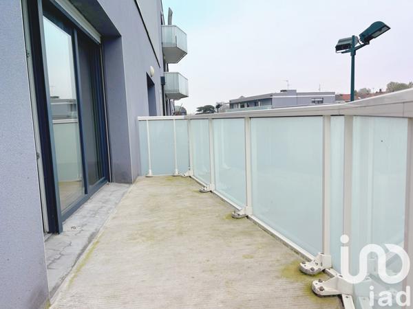 Appartement 3 pièces de 71 m² à Loos (59120)