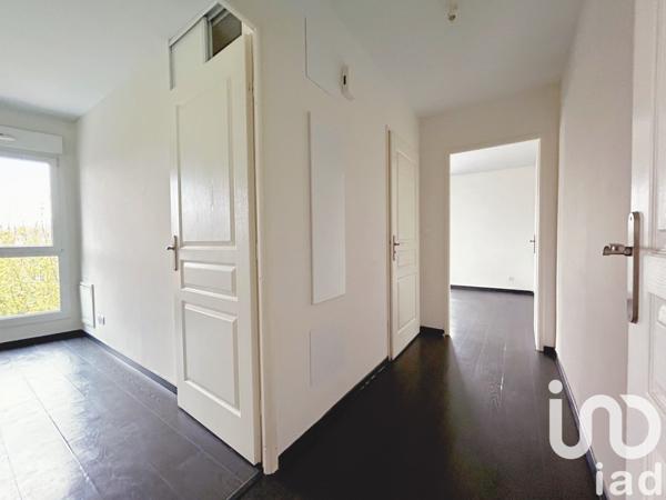 Appartement 3 pièces de 71 m² à Loos (59120)