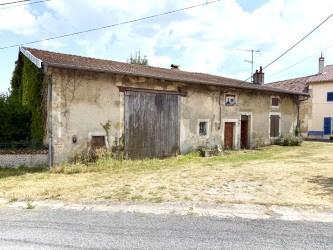 En exclusivité maison de village à rénover