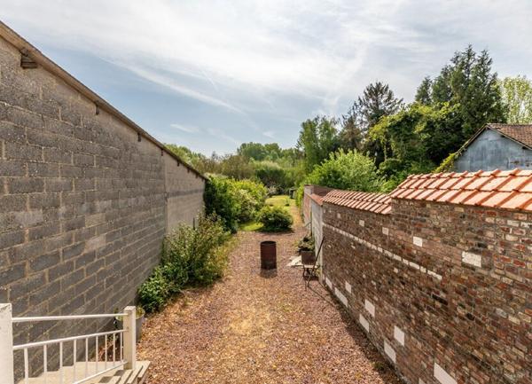 Maison à vendre    3 pièces •  Auxi-le-Château