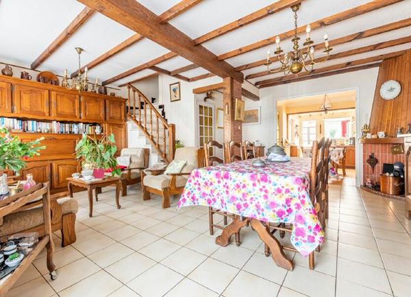 Maison à vendre    3 pièces •  Auxi-le-Château