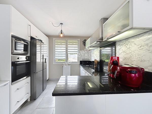 Maison Rozerieulles 4 pièce(s) 90 m2 - 3 chambres - garage - jardin