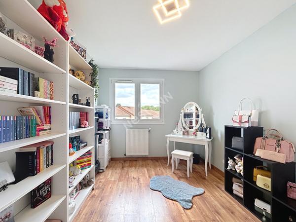 Maison Rozerieulles 4 pièce(s) 90 m2 - 3 chambres - garage - jardin