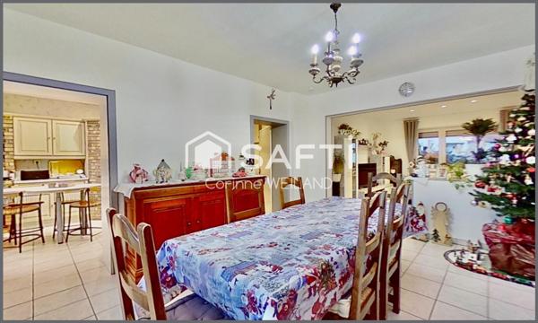 Maison familiale 6 chambres, terrain 11 ares, double garage, 2 appart. possibles, sous-sol complet.