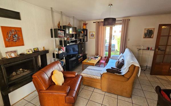 Maison à vendre    5 pièces • 118,08 m2 Beaumont