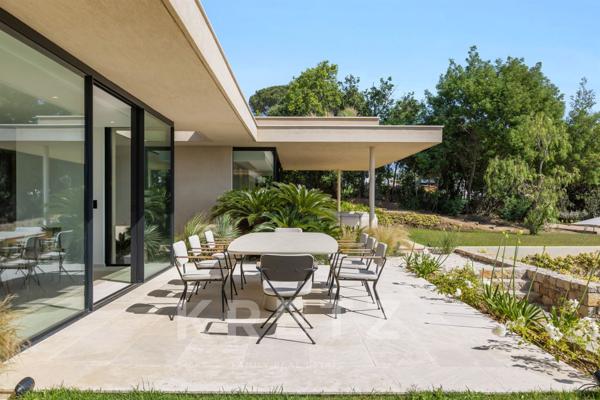 Ramatuelle - Villa d'architecte proche des plages.