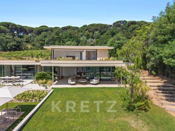Ramatuelle - Villa d'architecte proche des plages.