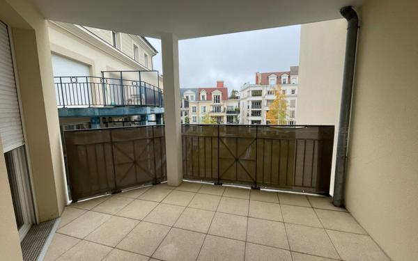 Appartement à louer    4 pièces •  Le Plessis-Robinson