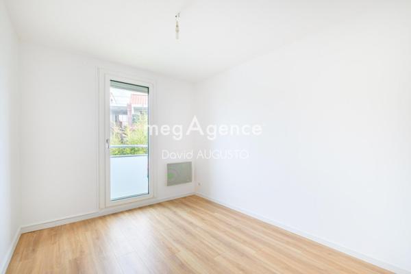 Appartement à LA TOUR-DE-SALVAGNY, 69890 - 5 pièces 103m²