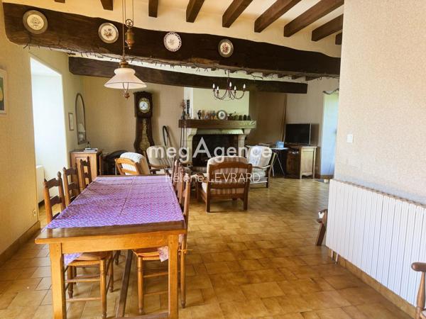 Maison à EVRON, 53150 - 6 pièces 149m²