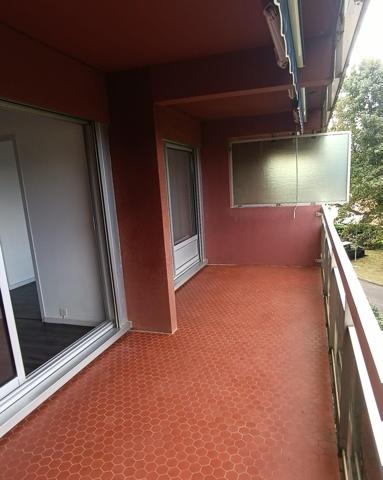 Appartement de 2 pièces 32m2 avec parc et piscine