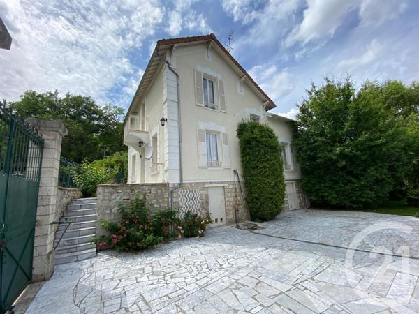 Maison à vendre  7 pièces - 148 m2 ST PIERRE LES NEMOURS - 77