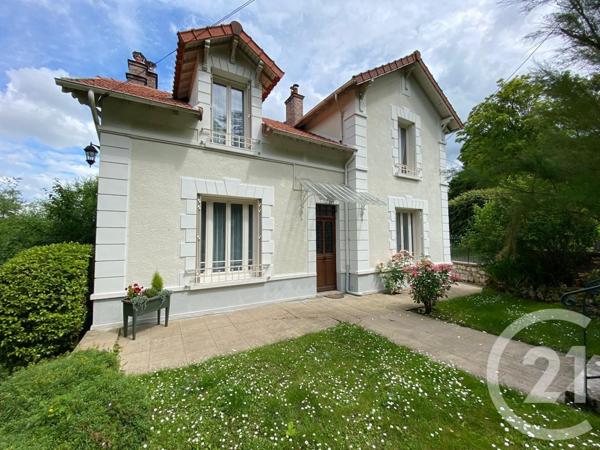 Maison à vendre  7 pièces - 148 m2 ST PIERRE LES NEMOURS - 77