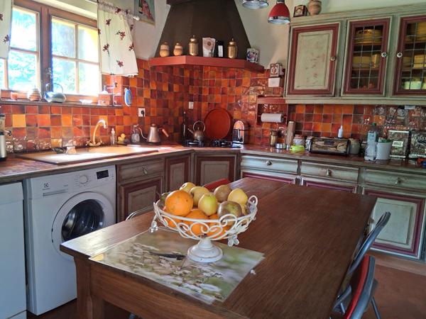 Belle longère à vendre, des XVII et XVIIIèmes siècles, à 20mn au N/O de Rennes, 6chbres, 9p, 1ha