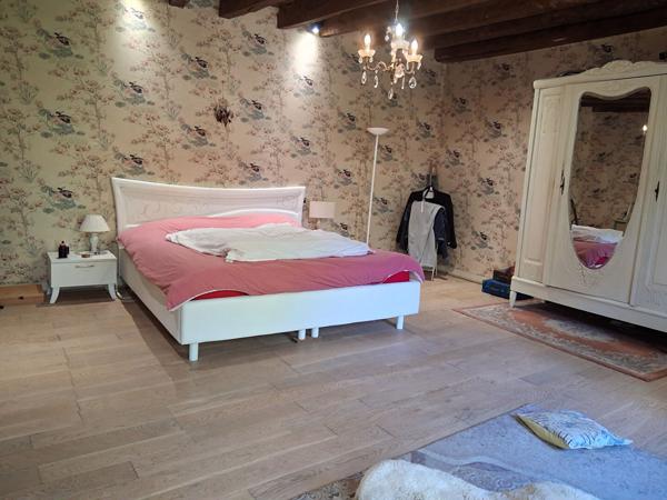 Belle longère à vendre, des XVII et XVIIIèmes siècles, à 20mn au N/O de Rennes, 6chbres, 9p, 1ha